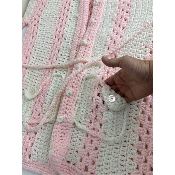 Vtg Hand Crochet Cardigan Sweater Size Lg Duster Pockets Pink White Cottagecore - Picture 4 of 12